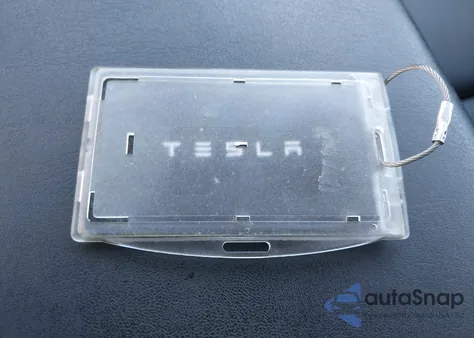 2023 Tesla Model 3 Rear-Wheel Drive z USA, uszkodzony, nr VIN 5YJ3E1EA8PF437990